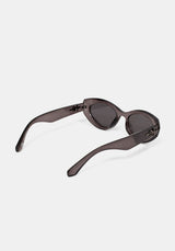 Sabre Dagger Oval Sunglasses