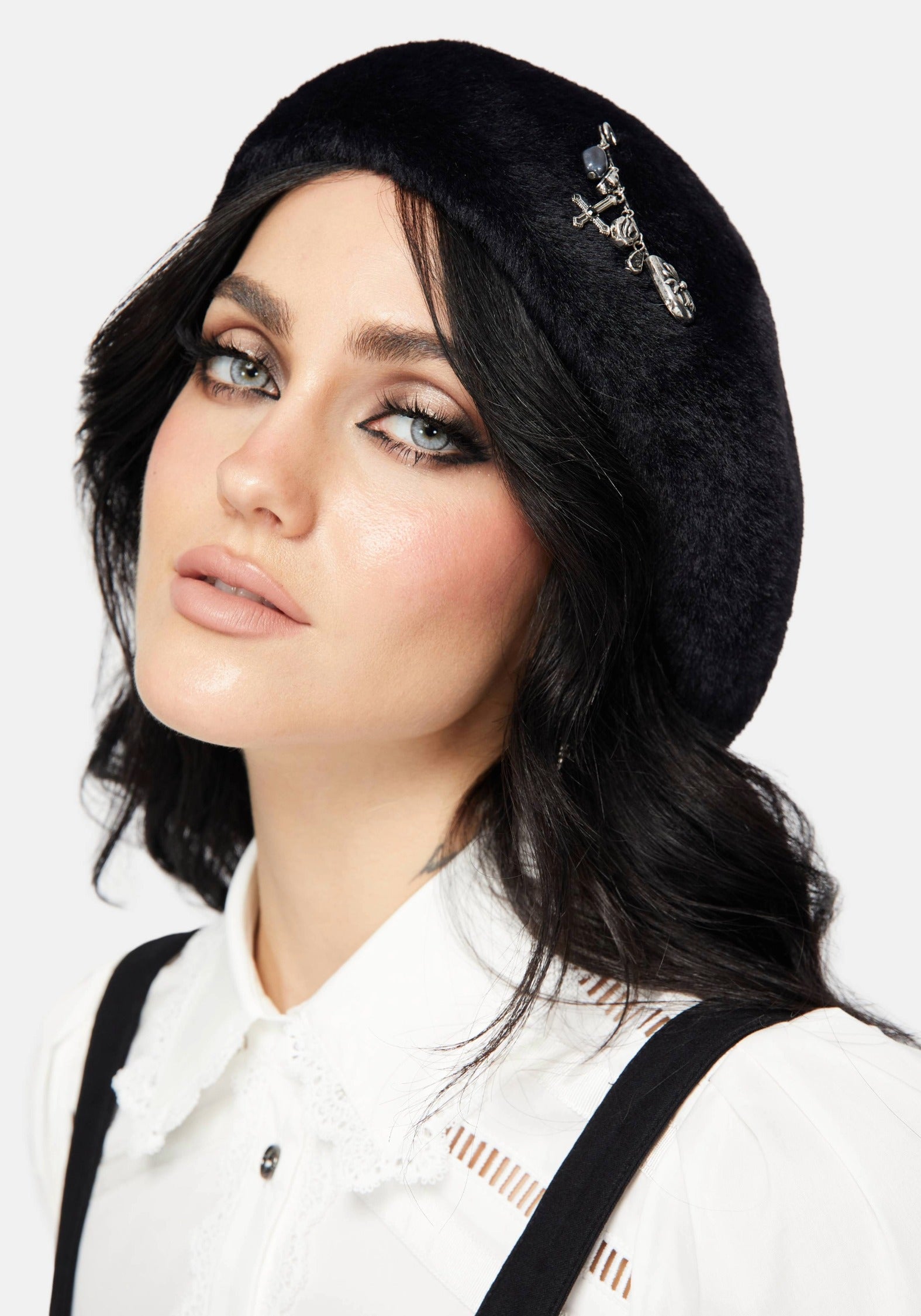 Selena Beret