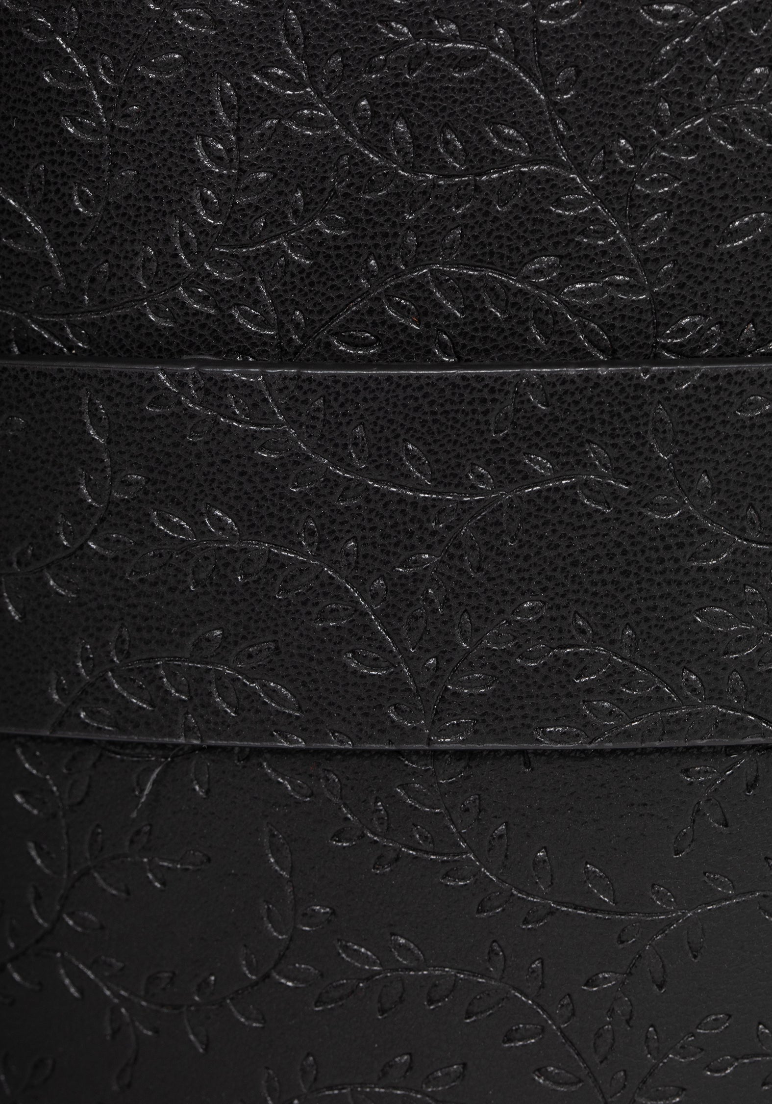 Bathory Floral Embossed Waist Belt