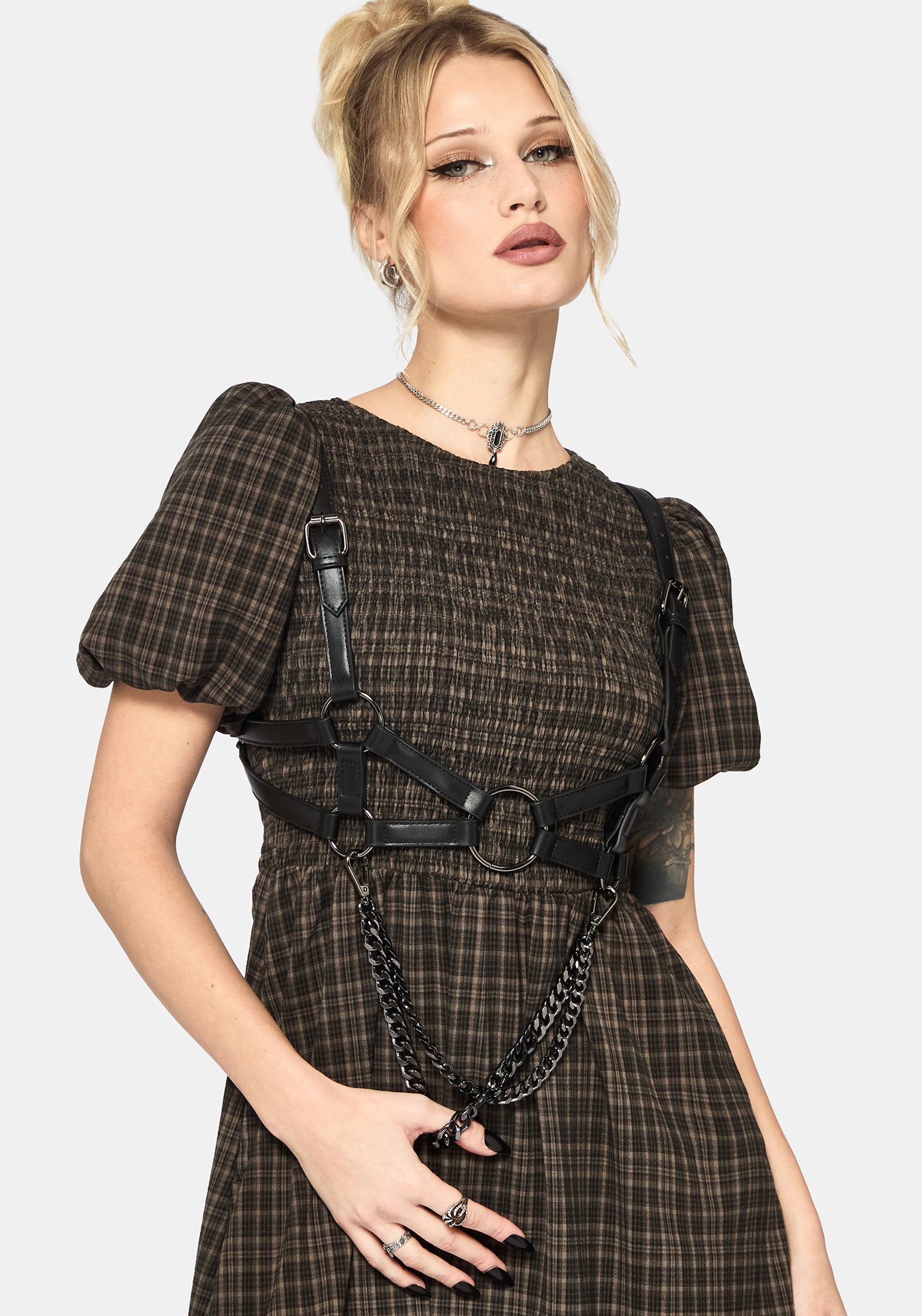 Velen Cut Out Chain Harness