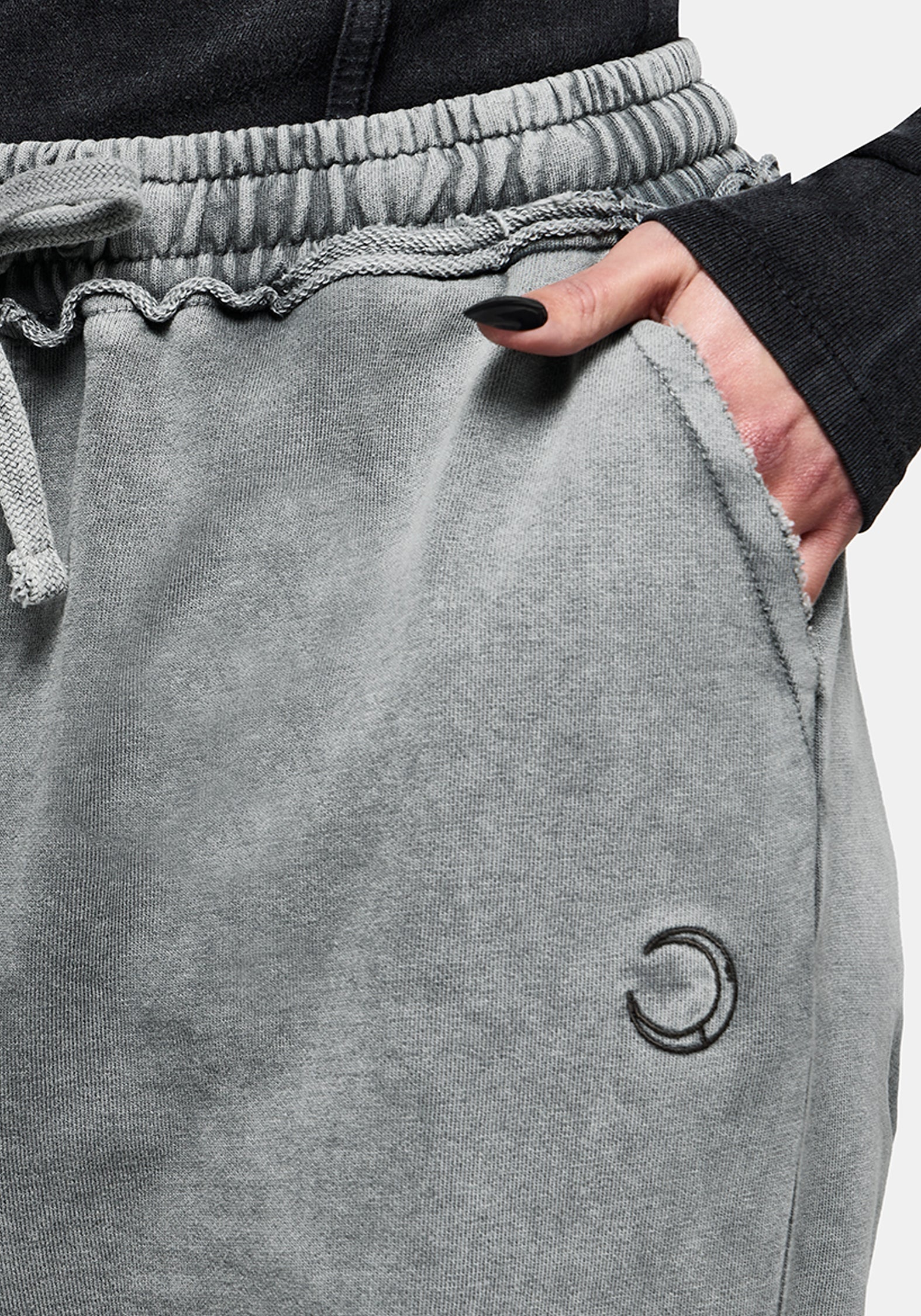 Sylph Fallen Dove Embroidered Cuffed Jogger