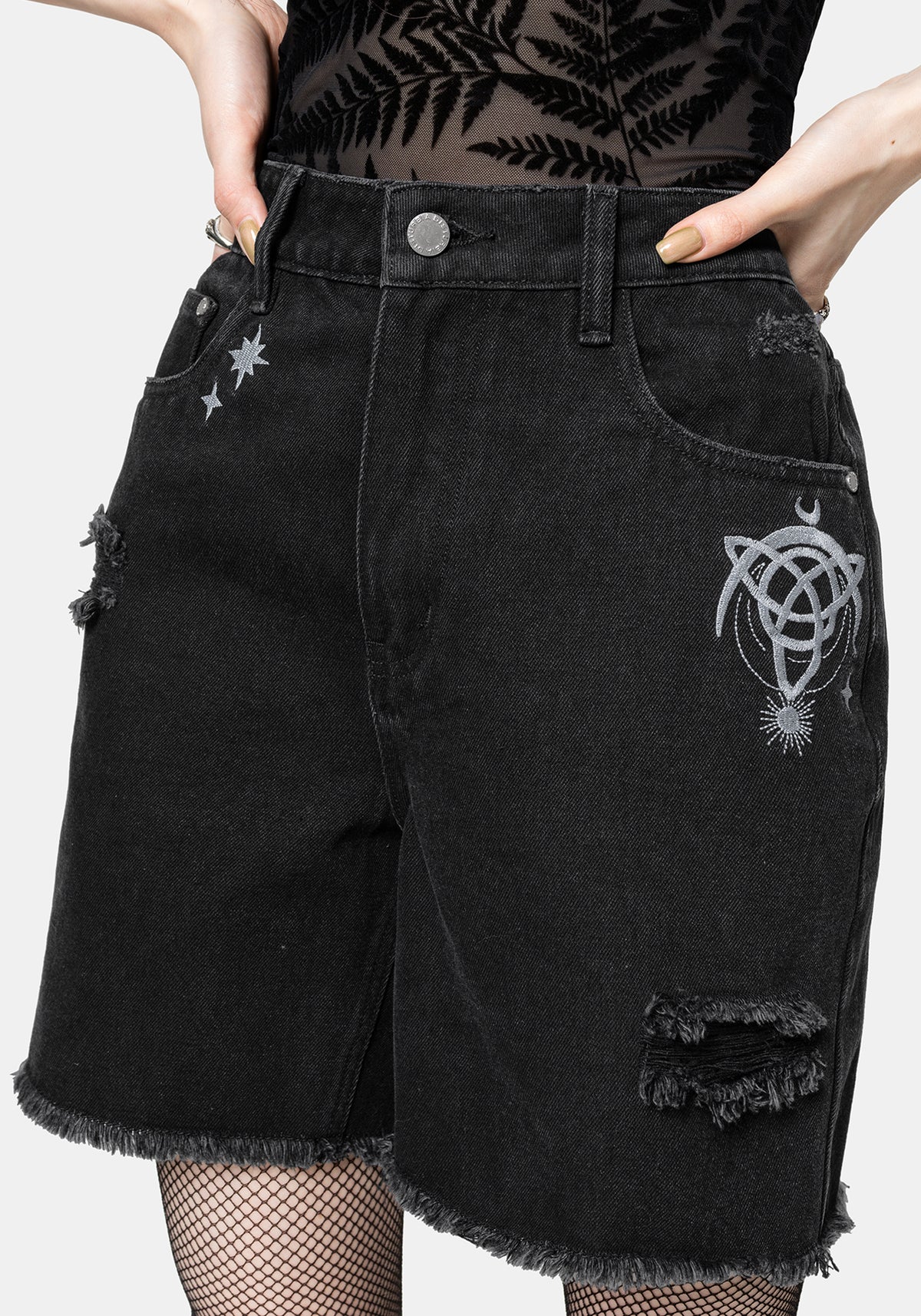 Reina Celestial Embroidered Denim Short 24" / UK 6