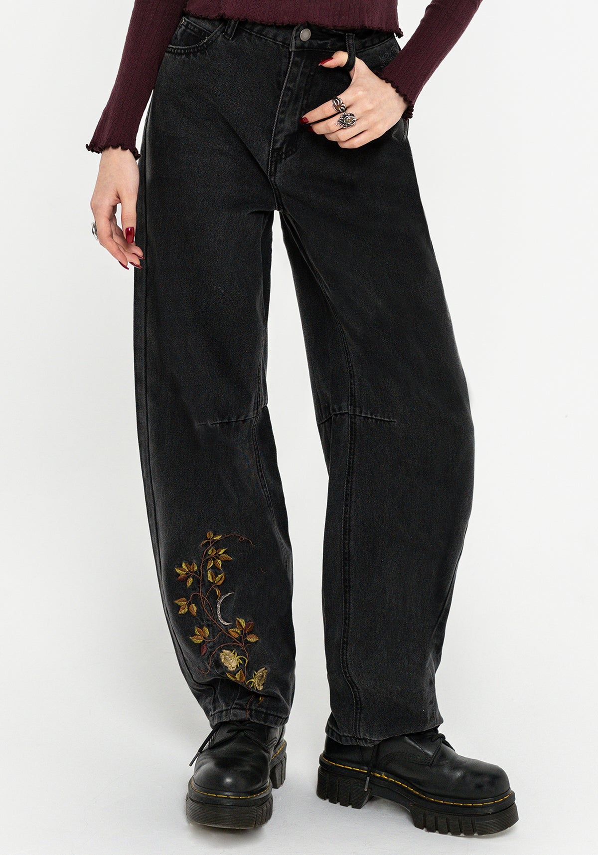 Maleah Embroidered Denim Barrel Jeans