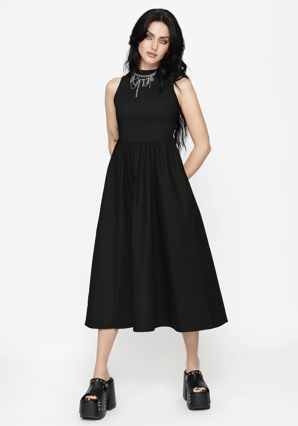 Morthira Open Back Lace Up Midaxi Dress