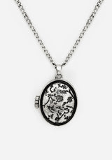 Cerelia Etched Locket Necklace