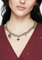 Eilir Twisted Vintage Charm Necklace