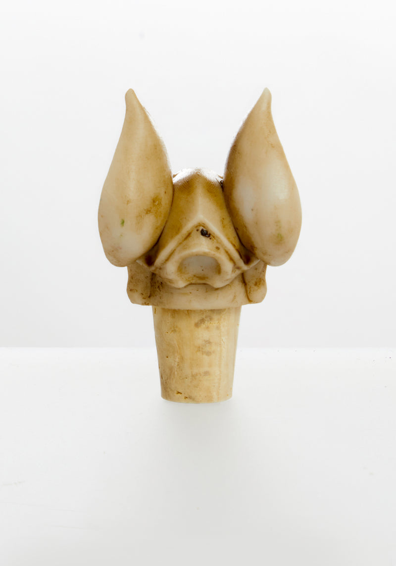 Lazlo Bat Skull Bottle Stopper