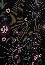 Kobra Embroidered Snake Blanket