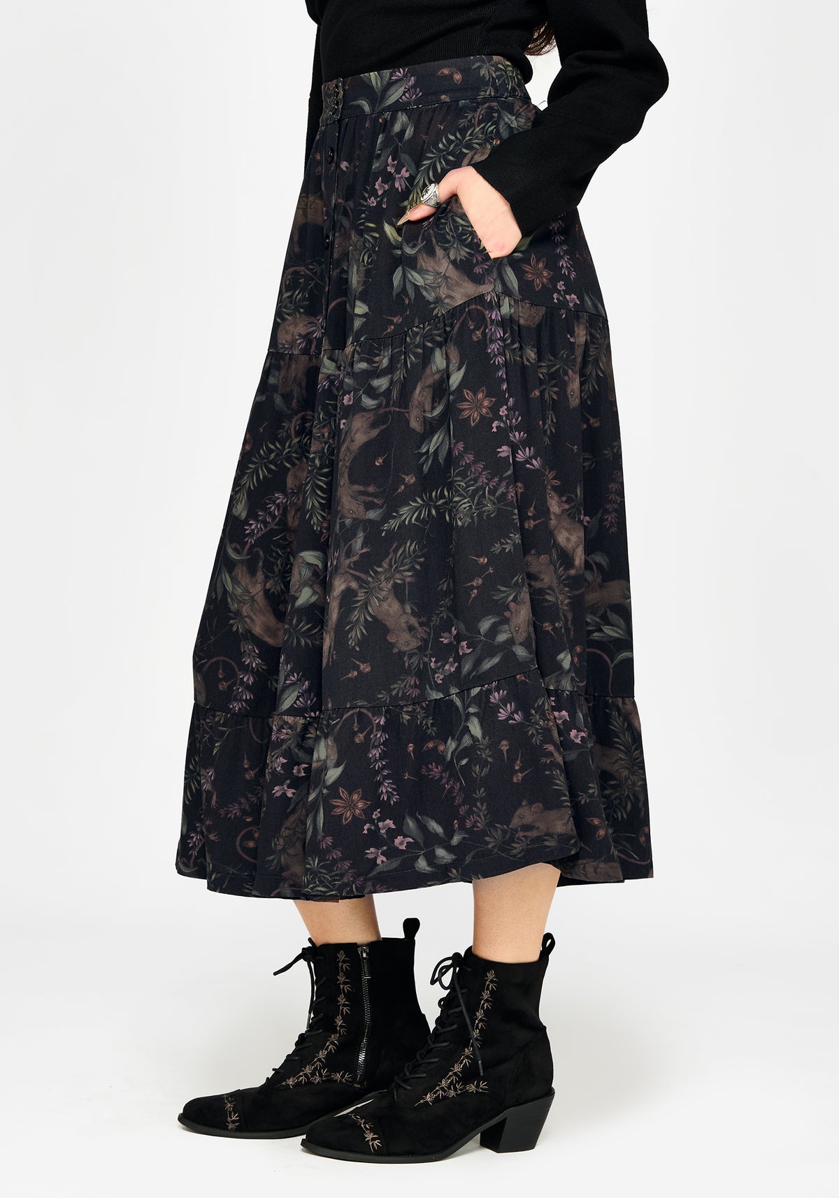 Curio Print Button Down Midi Skirt