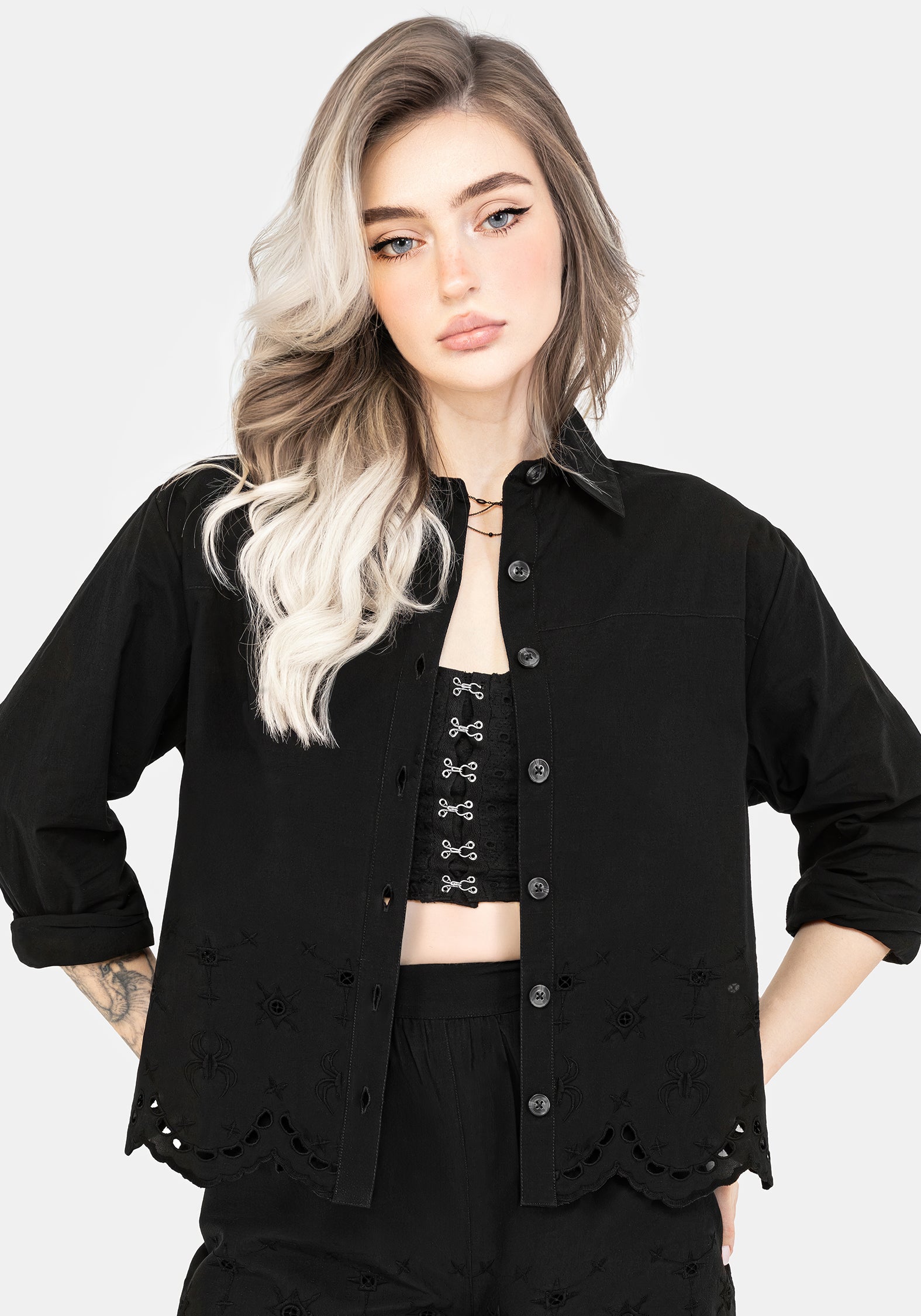 Synthweb Cotton Broderie Hem Shirt