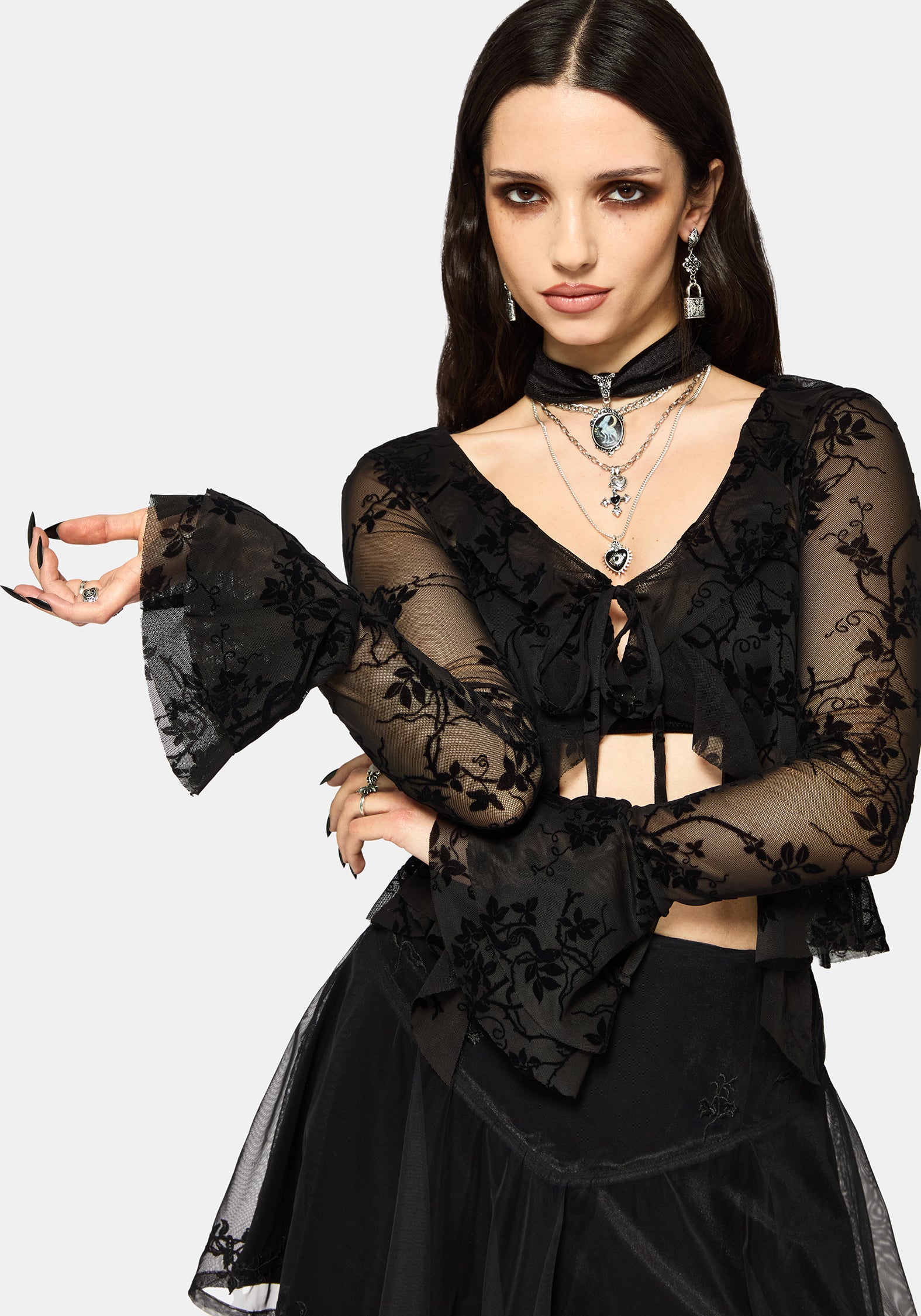 Saski Thorn Flock Mesh Tie Front Top