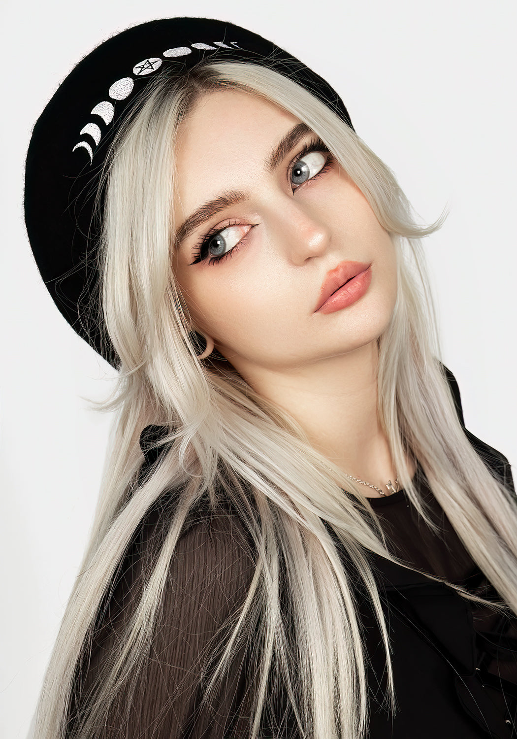 Lunar Embroidered Beret