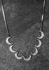 Lona Choker