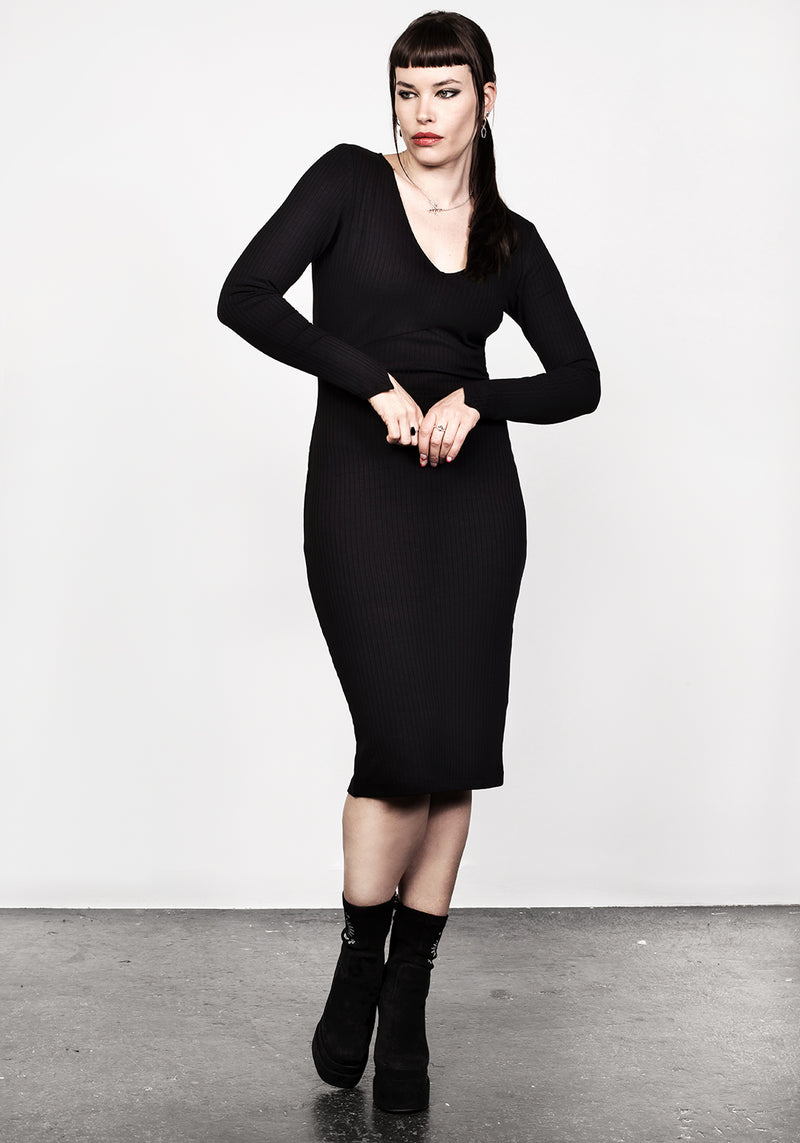 VAMPIRA V-NECK MIDI DRESS