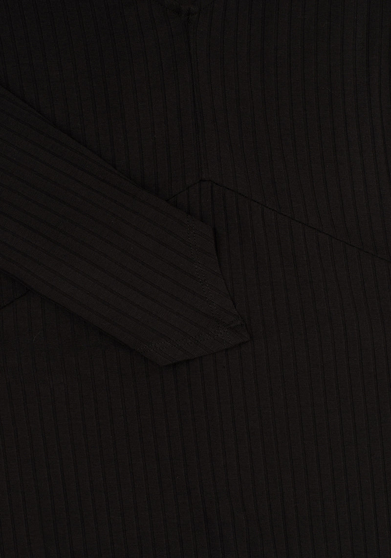 VAMPIRA V-NECK MIDI DRESS